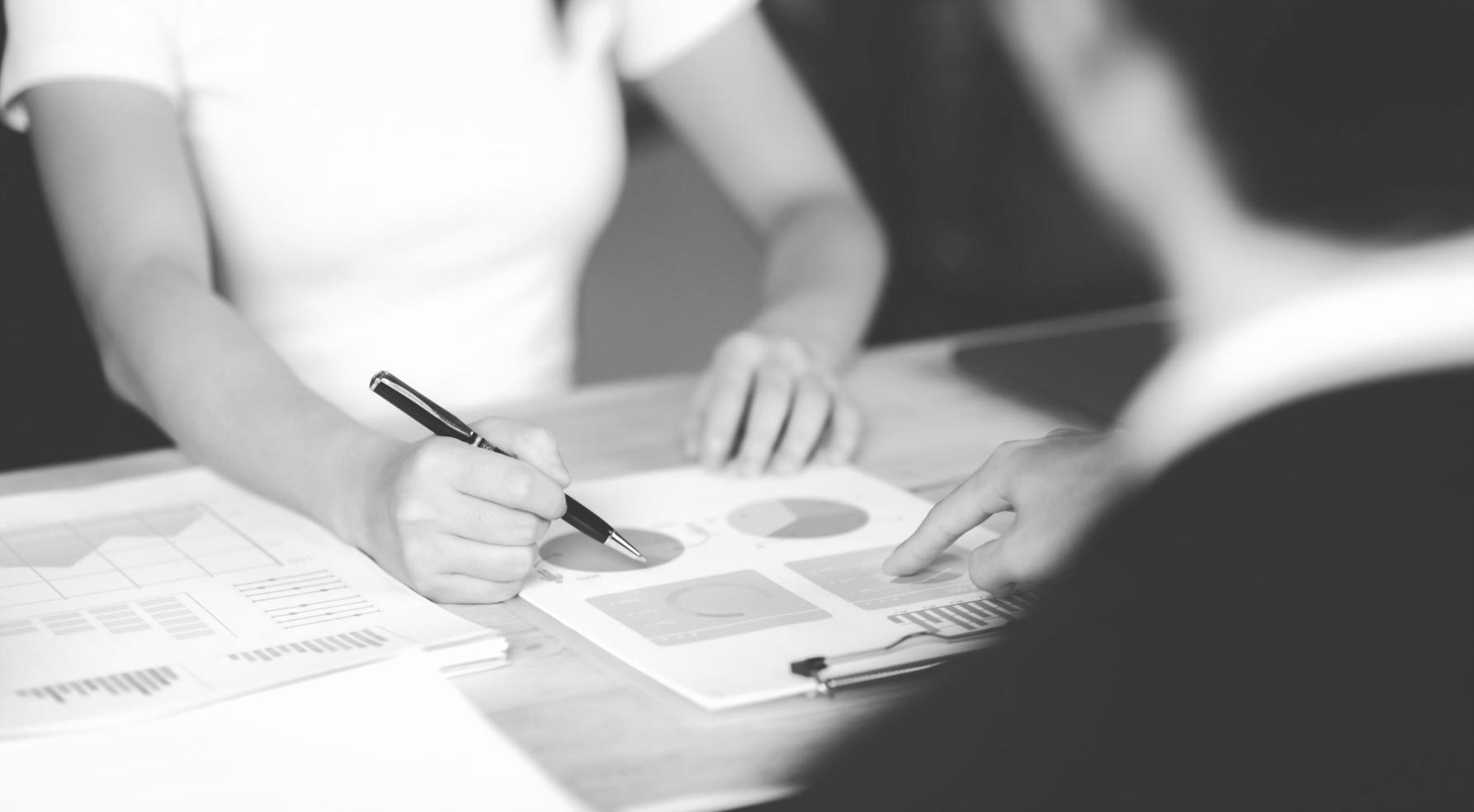 E-commerce SEO strategy workspace showing analytics and optimization tools